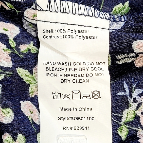 Suzanne Betro Floral Velvet Lace Ruffles Bell Sleeves Flowy Pop Over Blouse (1X) - Picture 9 of 13